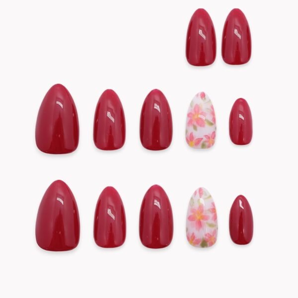 Court amande Rouge Cerise 10 Ongles 2 Ongles Fleurs