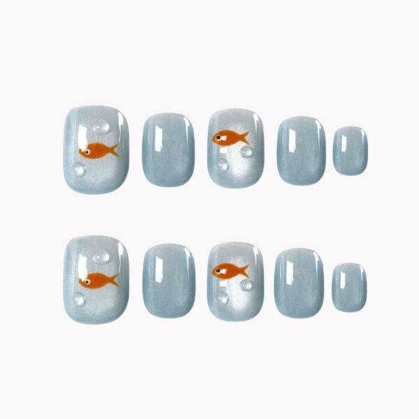 Court carre rond velours blanc ou bleu petit poisson orange rotated