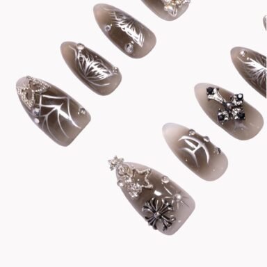 Medium Almond - Black Aurora 7 82