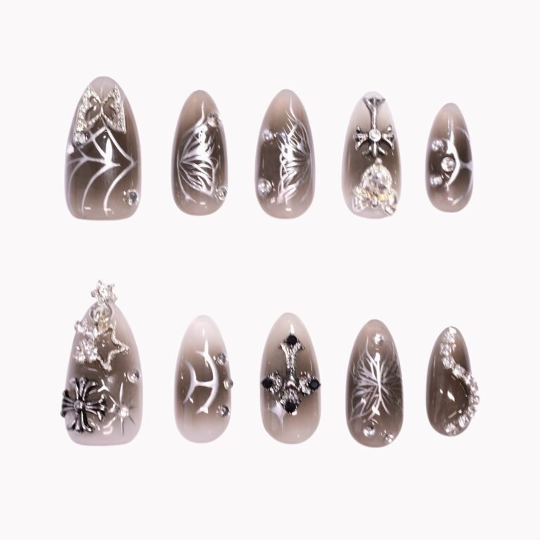 Moyen Amande - Black Aurora